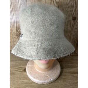 Betmar New York Knit Hat Angora Rabbit Hair Wool Blend Women's Hat Ivory Cream